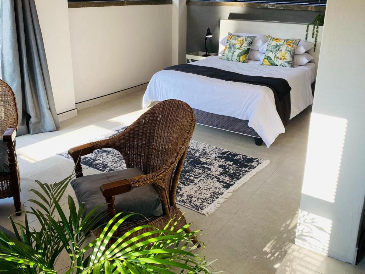 46 On Allcock Guest Apartment & Luxury Room Pretoria-Noord エクステリア 写真