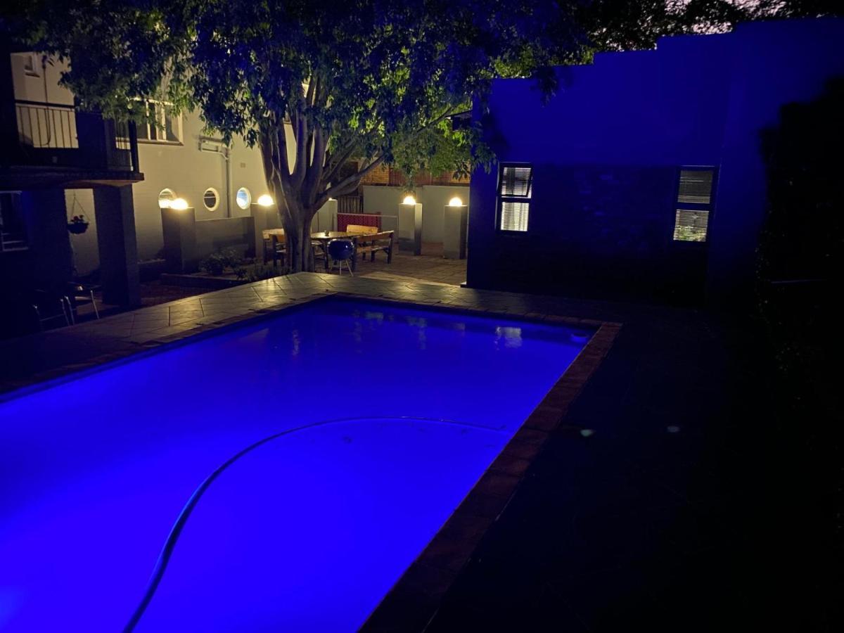 46 On Allcock Guest Apartment & Luxury Room Pretoria-Noord エクステリア 写真